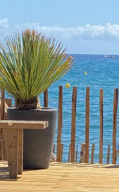 mariana-plage-04.png
