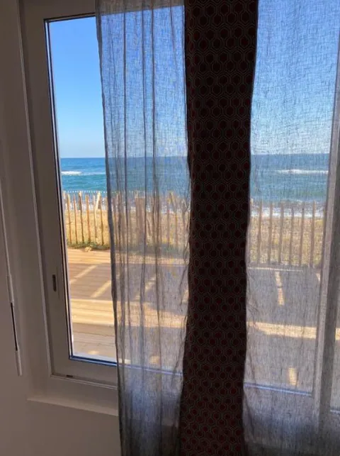mariana-plage-08.png